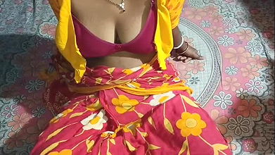Delivery chodne mein bohut maja ata hai with Bengali wife big boobs