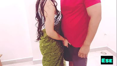 Bhabhi Ne Bola Padhai Krne Ke liye Dhoodh Peena Jaruri Hain!