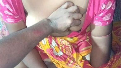 Teacher Apne student ka mummy ko ghar mein bola kar Kiya chudai with student mummy anal fucking