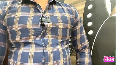 Loan Recovery Agent Offers Bhabhi Either Pay Bill or Get Fucked