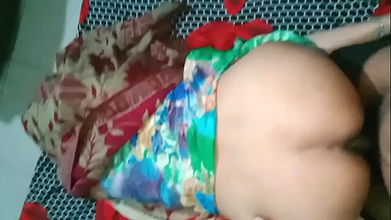 Desi Housewife Sex With Me In doggy style