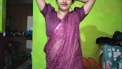 Tharki bhabhi ne apne devar ka lund chusa fir chut ki pyas mitayi