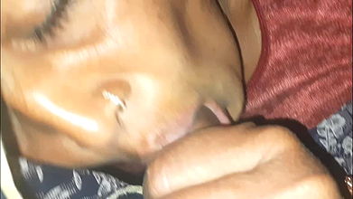 Desi hot bhabhi fucks cock in blanket with her boyfriend very lovingly chusti hai full body romance done