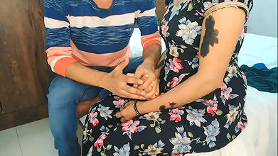 Paros ki chachi ko ghar pe jaker choda