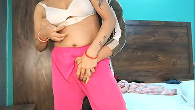 Paise na hone ke karan darzi ne larki ka mara gand