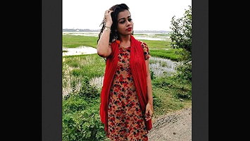 Extremely Beautiful Cute Girl Pic’s Collection & Doing Stripping For Boyfriend