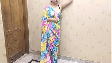 Indian stepmama sex videos Bhatiji tried to flirt with stepmama ji mistakenly chachi were at home full HD hindi sex