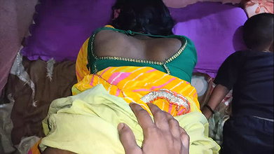 Bhabhi ki gand mari bhabhi ki bur chod liya maja aaya