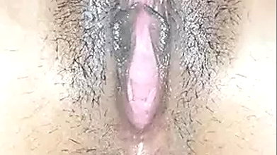 Desi Bhabhi’s Juicy Discount