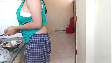 Fucked Sexy Sister-in-law While cooking in kitchen – Hindi Audio