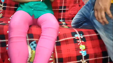 Desi bhabhi ne apane yaar ka kapada pahankar apane pati ke sath chudai ki