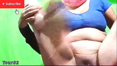 Mast Mast started rubbing tits and nipples and fingering pussy because no fucking Indian woman neighbor bhabhi