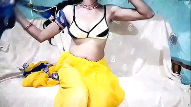 Meri pyari bahan Payal ne raat me mujhe bulaya or fir khub maje kiye Payal bhabhi ki mast jawani or chudaya hot sexy Indian