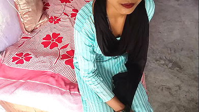 The Indian sister-in-law of the desi village had come after getting a new marriage, hard sex Clear Hindi audio