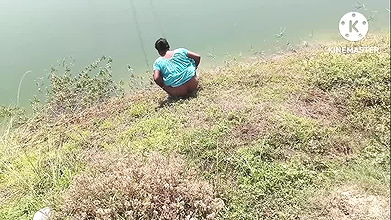 Pados ki bhabhi bathroom gaya tha ghar mein bulakar chudai ki