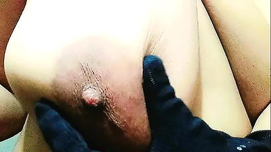 Soft milky nipple and boobs of aunty sexy