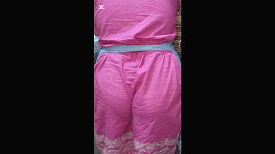 Real stepsister’s gand pe oil laga aur loon chusswaya