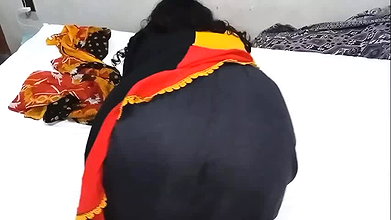 Punjabi bhabhi fucked by bihari – Bihari ne randi bhabhi ko ghodi bana ke khoob pela