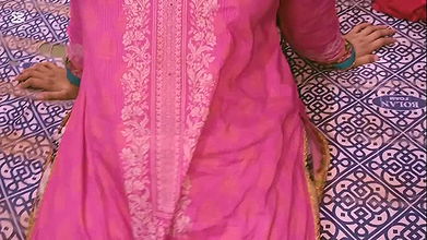 Pakistani boy Fucking Indian girl in UAE,