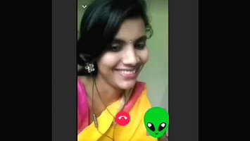 Beautiful Cute Indian Horny Girl Fingering And Showing On VideoCall