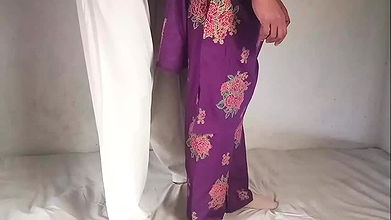 keh rahi hy pora andhr dall aram aram say