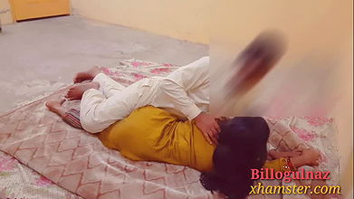 Indian teen’s (18+) first anal sex with boyfriend