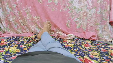 Indian Desi maid priya ko Lun Chusswaya Hindi audio