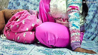 Indian dasi bahabi and Dewar sex in the jungle