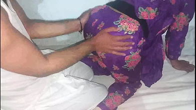 Hote aunty ny bohot fhad mari