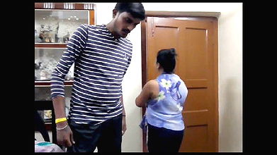 Desi sexy aunty ko shat mera first sex…. viral with clear audio