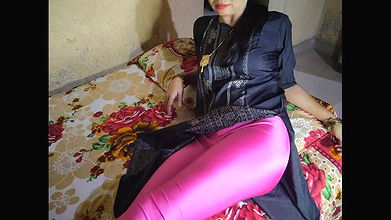 Desi village girl tight pussy, 18 years old, newly married wife first time sex indian porn video, local village girl sex,