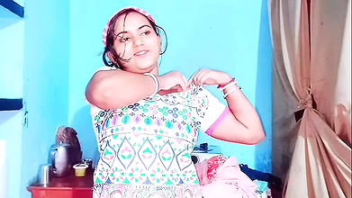 my roommate me hard in missionary then pull my hair while in while works