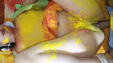 Holi special sex Dever bhabhi colorful sex Beautiful bhabhi Holi ki chudai