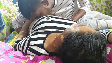 Desi hot stepsister with her big stepbrother hardcore fucking with tight pussy pussy open desi chodachudi