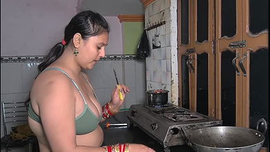 Cooking sex in kitchen when chopping vegetable with monster cock