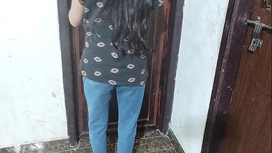 Bhabhi ko dwai khila kar jabar dasti pela