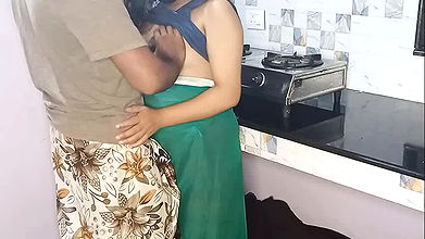 Rima Bhabhi ko Kichen Stand Par Chudayi Kiya Morning Me