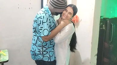 Plumber Ne Paisa Ke Jagah pe meri Chut li