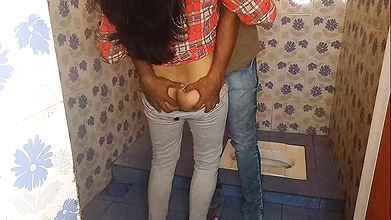 stepdaughter caught by stepdad while she masturbating in bathroom Full HD XXX Sex Video In Clear Hindi Voice