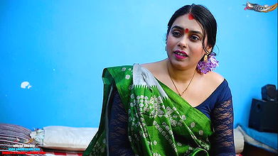 Bade Dudh wali Paros Ki bHabhi Ko water Mangne ke Bahane Chod Diya when she waS ALONE AT HOME ( HIndi Audio )