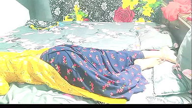 Xxx real desi bhabhi fucked by devar after sleeping dever take advantage