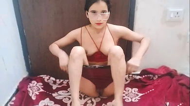 Step sister ko jinish utar kar pel diya