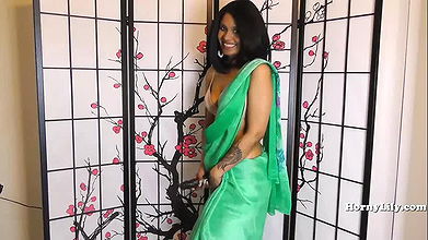 Hornylily CEI (Hindi)