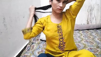 Step sister ko chodte step mom ne dekh liya
