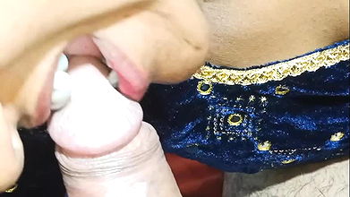 school girl geeta ne mujhe nanga pakd leya or mera land muh me daal le