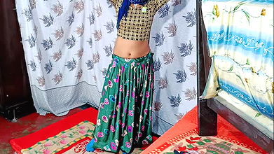 Hot romantic Bhabhi in pain’ Desi bhabhi ghagra hard sex very deep throat bhabhi say basssss…. In dogy style fucking