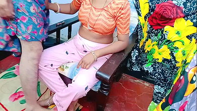 Blowjab.First time jija sali ki romantic blowjab sex video Mera wife ka bahan ke sath first time my room mouth fucked