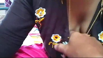 Kerala Malayali sucks and stimulates her husband’s cock and squirts milk