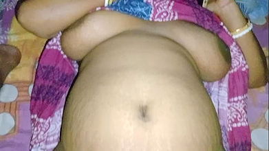 Piu aunty fuck by paying guest