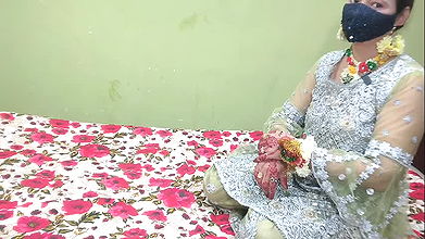 Indian Desi Girl Fucked Hard Before Her Wedding? Beautiful Hot Girl ko Mehndi Wali Raat He Chod Diya